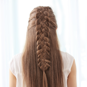 ظفائر شعر طويل